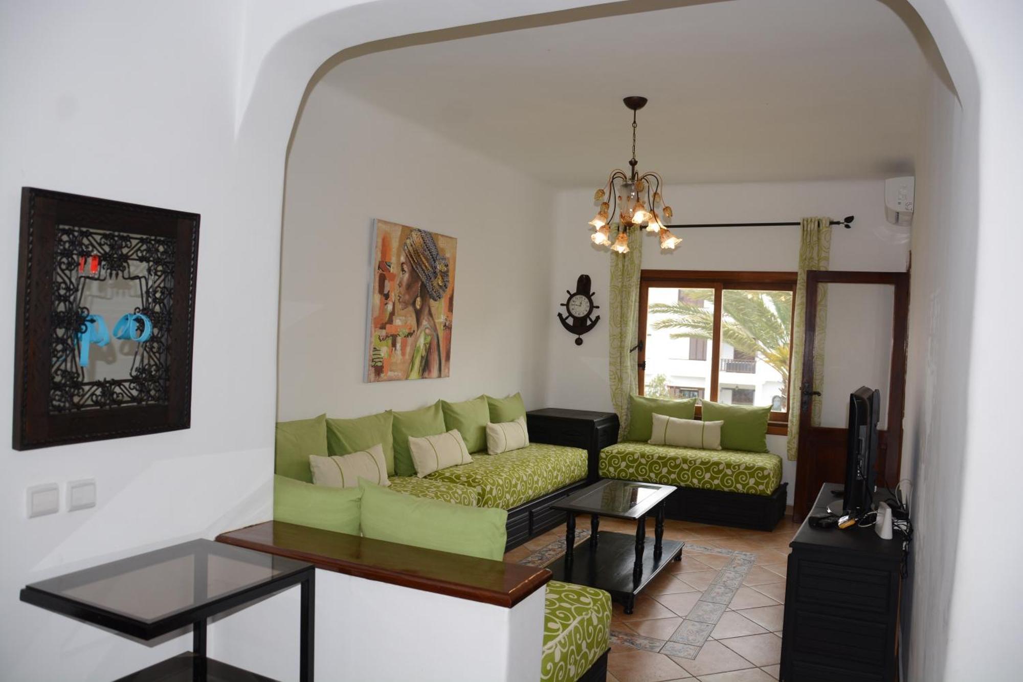 Ferienwohnung Mi Casa Jardins De Cabo Negro Exterior foto